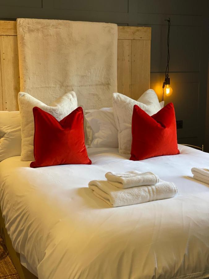 The Walled Garden At Cheshire Boutique Bathhouse 南特威奇 外观 照片