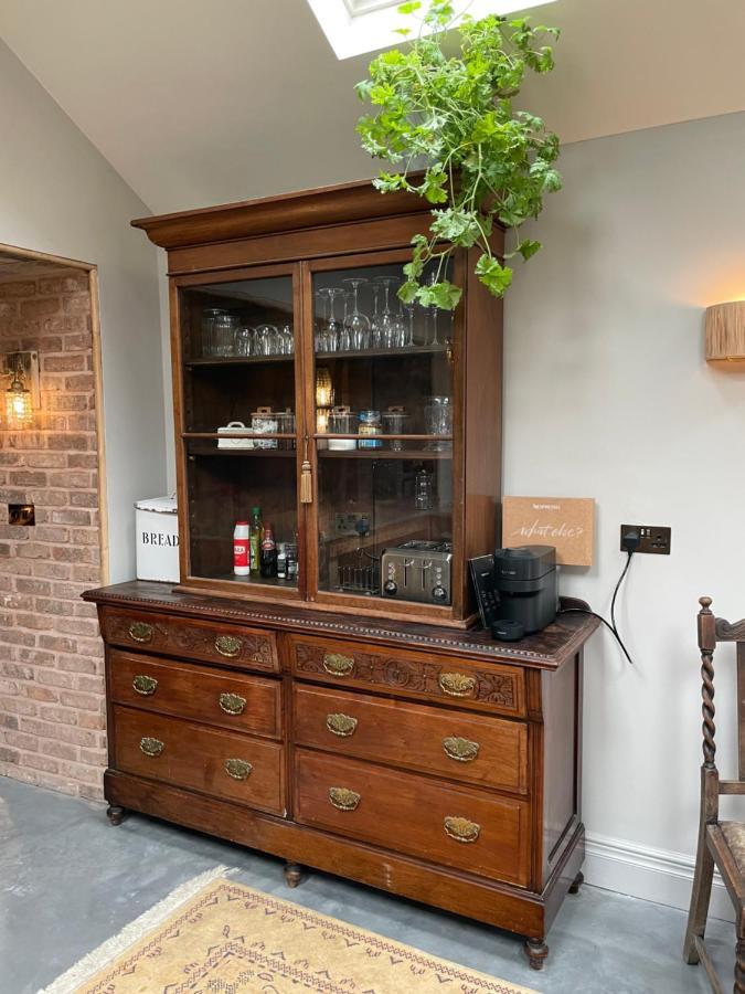 The Walled Garden At Cheshire Boutique Bathhouse 南特威奇 外观 照片