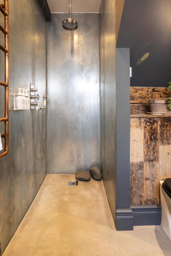 The Walled Garden At Cheshire Boutique Bathhouse 南特威奇 外观 照片