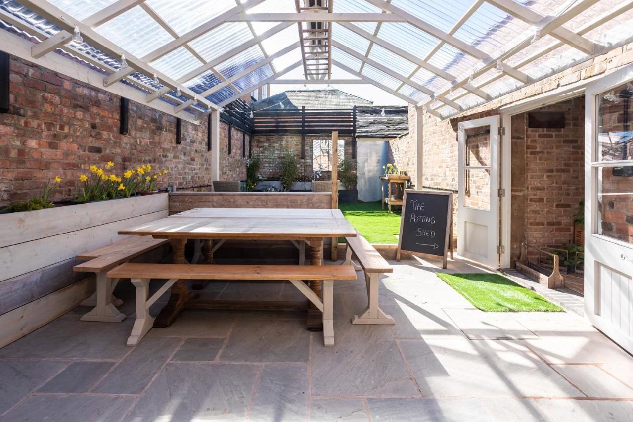 The Walled Garden At Cheshire Boutique Bathhouse 南特威奇 外观 照片