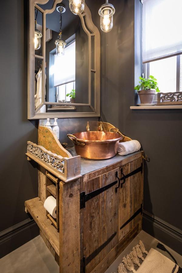 The Walled Garden At Cheshire Boutique Bathhouse 南特威奇 外观 照片