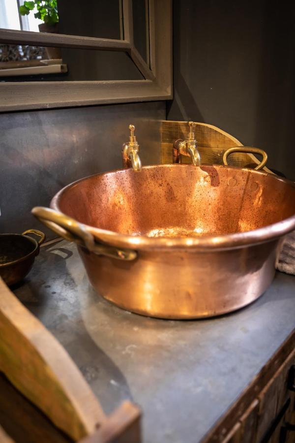 The Walled Garden At Cheshire Boutique Bathhouse 南特威奇 外观 照片